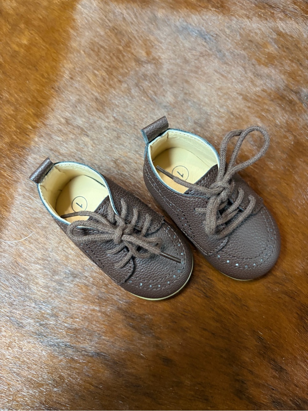Brown Leather Lace-Up Kids Shoes - Picture 2 of 4